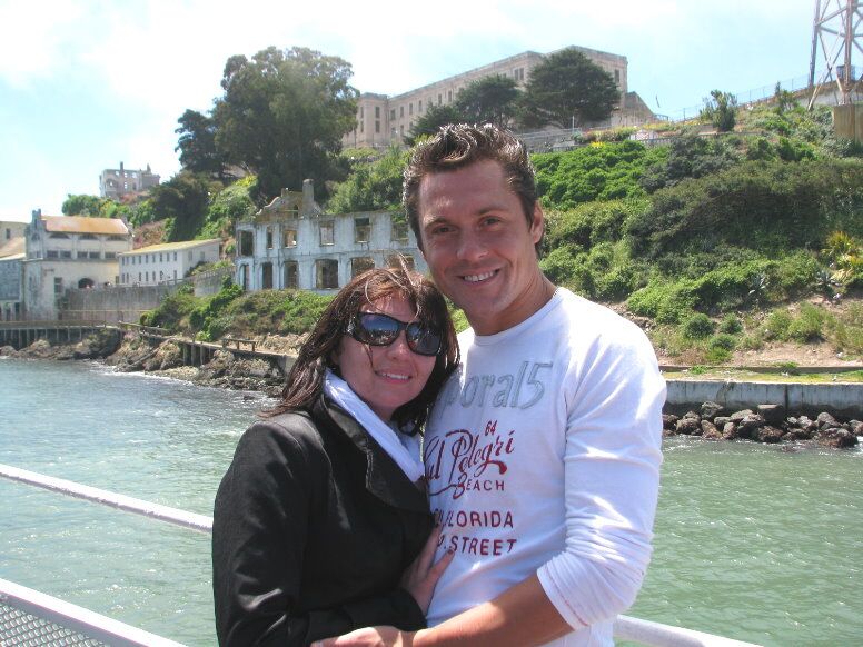san_francisco_bay_kreuzfahrten_und_fährentouren_segeln_rund_um_die_insel_alcatraz.jpg